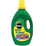 Picture of Miracle-Gro Pour & Feed Liquid Plant Food 3 Litres