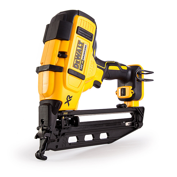 DeWalt DCN660N 18v XR 16G Finish Nailer Body Only